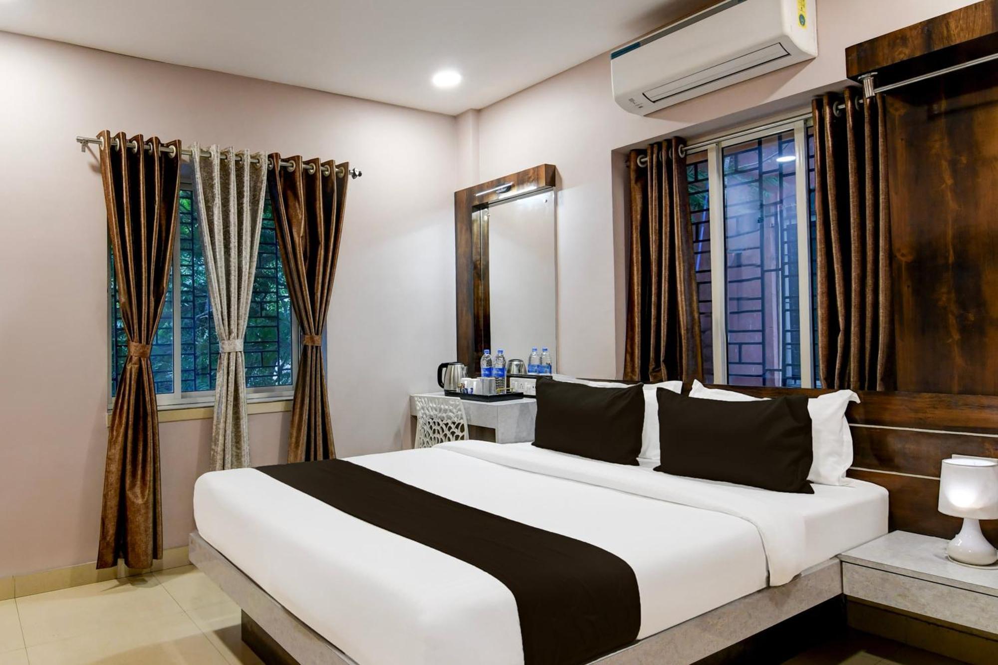 Super Collection O New Town Near Om Sweets Formerly Shiva Inn Calcutta Extérieur photo